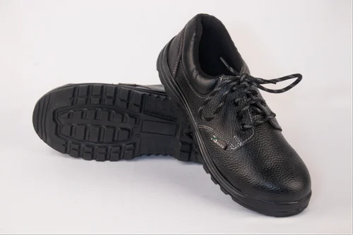 pvc-safety-shoes-500×500